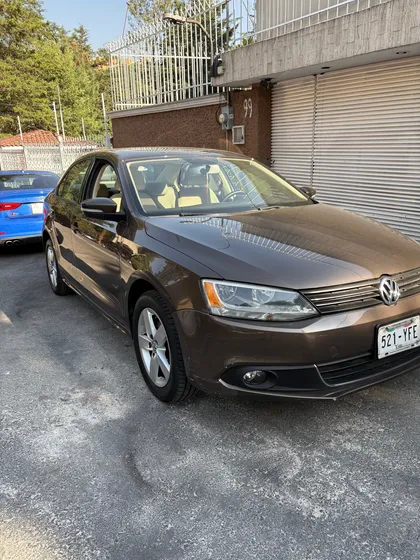 Volkswagen Jetta 2.5 Style Tiptronic At