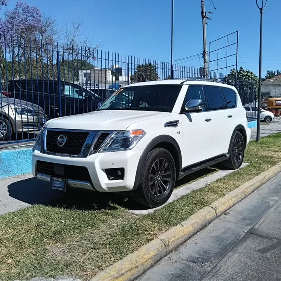 Nissan Armada 5.6l At