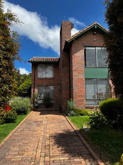 Venta De Casa Remodelada En Conjunto Exclusivo En Rio Frio, Chía