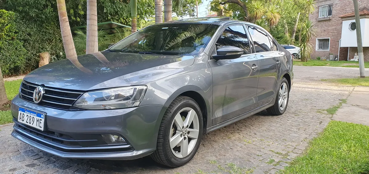 Volkswagen Vento 1.4 Highline 150cv At