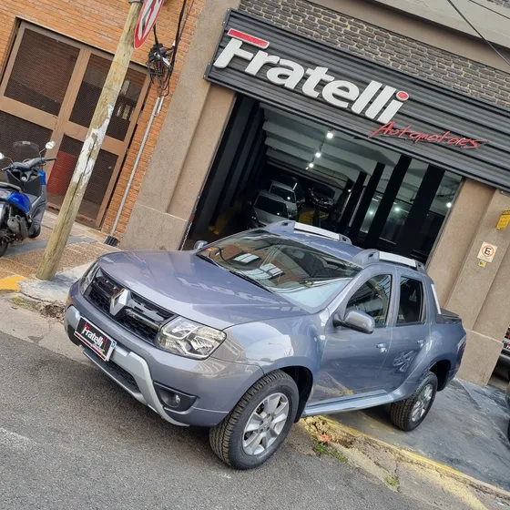 Renault Duster Oroch 2.0 Privilege