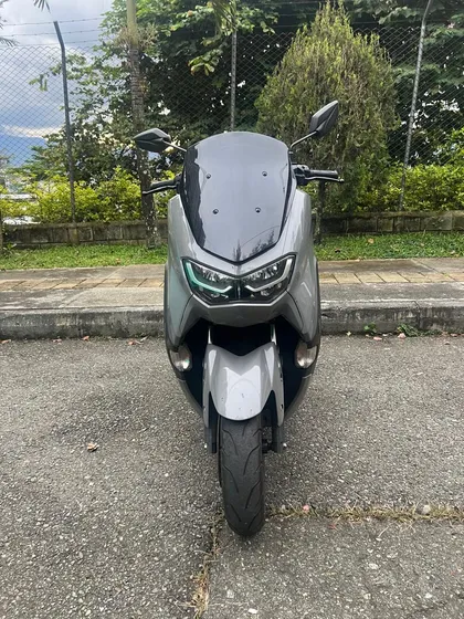 Yamaha Nmax Connected