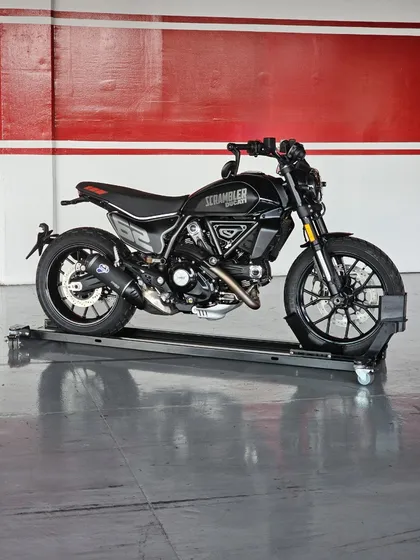 Ducati Scrambler 800 Fullthrottle Dark 