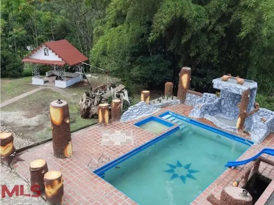 Finca Con Producción De 1.500 Robles Rosados De L...(mls#228863)