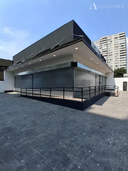 Local Com Av Uno Norte Con 5 1/2 Oriente Centro Viña Del Mar