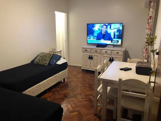 Reservado/// Departamento De Dos Ambientes Con Balcón Interior, Recoleta, Alquiler Temporal