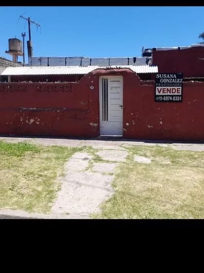 Casa Con Terreno  Monte Chingolo