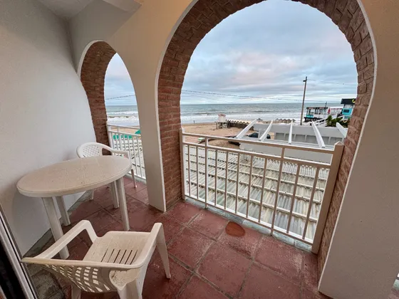 Alquiler Departamento Villa Gesell Frente Al Mar Para 2 A 8 Personas Zona Centro 