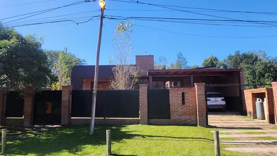 Casa De Categoria En Colastine