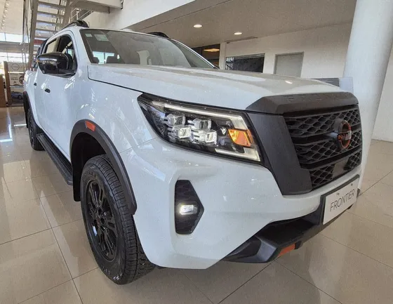 Nissan Frontier Pro4x 4x4 Aut