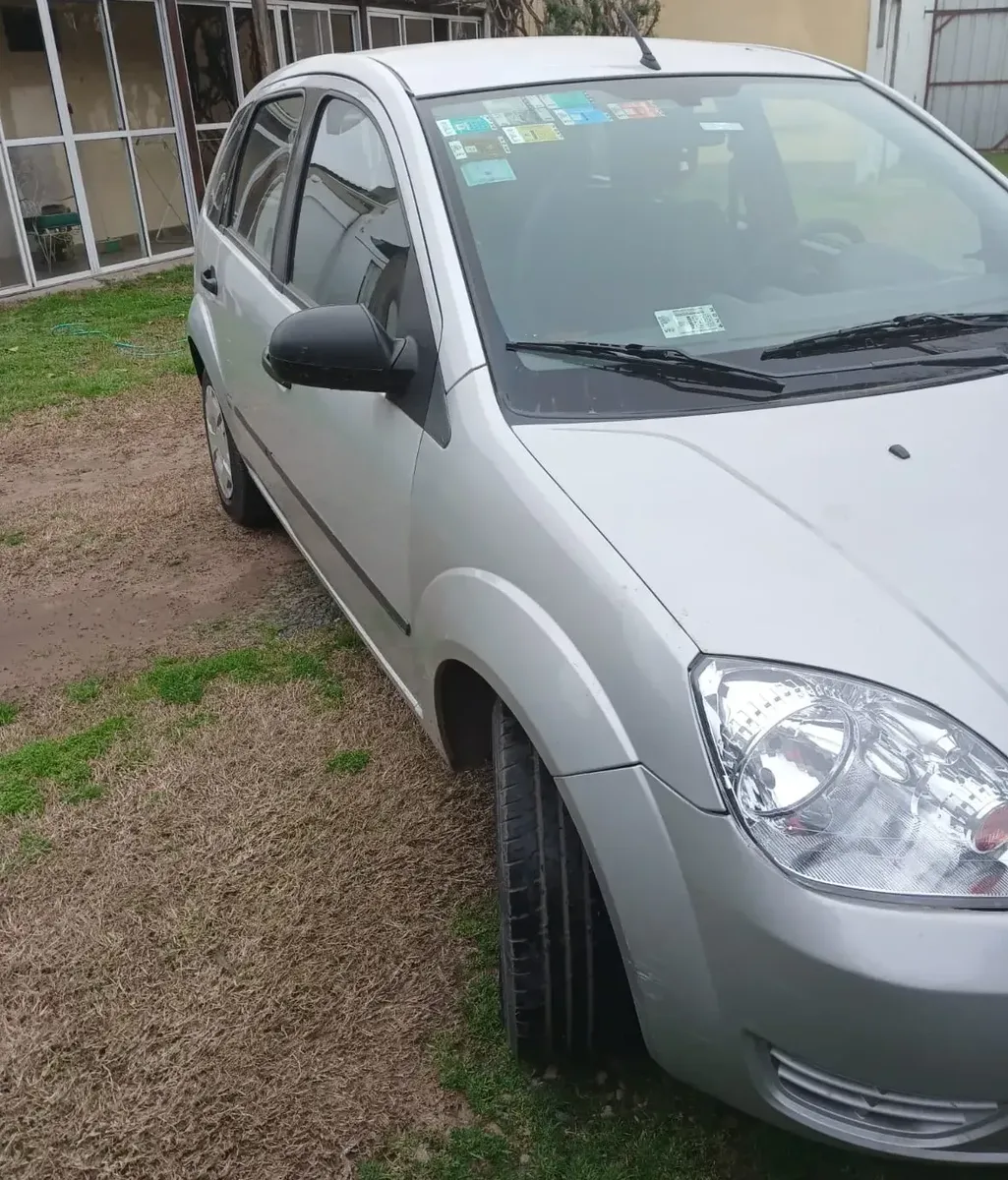 Ford Fiesta Max 1.6 Ambiente