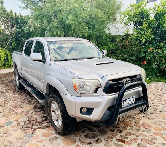 Toyota Tacoma Trd Sport 4x2