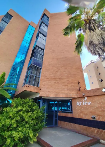 Apartamento En Alquiler Urb. San Jacinto, Maracay