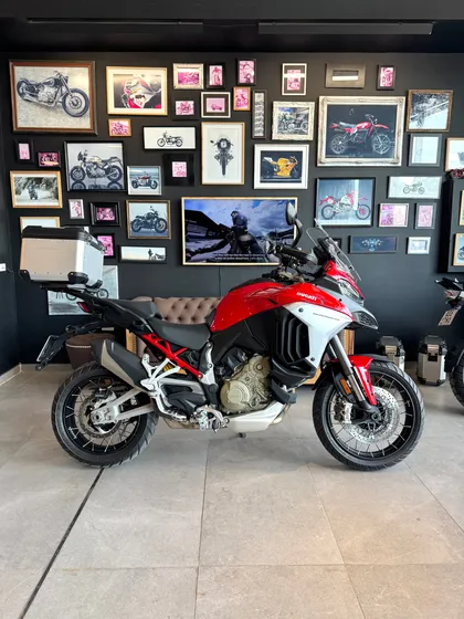 Ducati Multistrada V4 S Radar + Rayos