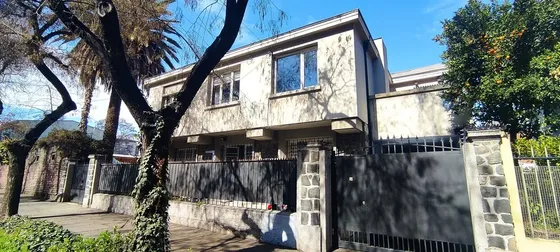 Casa Funcional, Única En Providencia. (120507)