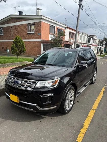 Ford Explorer 2.3 Limited 4x4