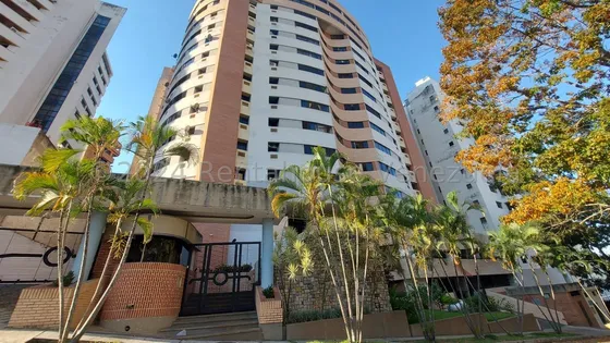 Yonny Silva Rentahouse Alquila Exclusivo Apartamento En El Parral Valencia Rcys 24-20927