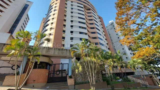 Yonny Silva Rentahouse Alquila Exclusivo Apartamento En El Parral Valencia Rcys 24-20927