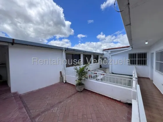 En Alquiler Comodo Anexo En Cagua #25-23030 Rm