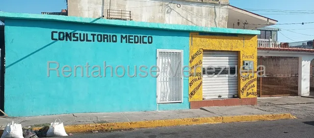 Venta Casa -comercio Ya Que Cuenta Con 3 Locales Comerciales En Una De Las Carreras Más Transitadas De Barquisimeto Gabriela C