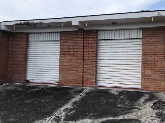 Local Comercial En Alquiler Barrio Fe Y Alegria Al08-265bf-oviz