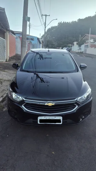 Chevrolet Onix 1.0 Lt 5p