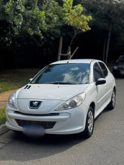 Peugeot 207 1.4 Xr Flex 5p