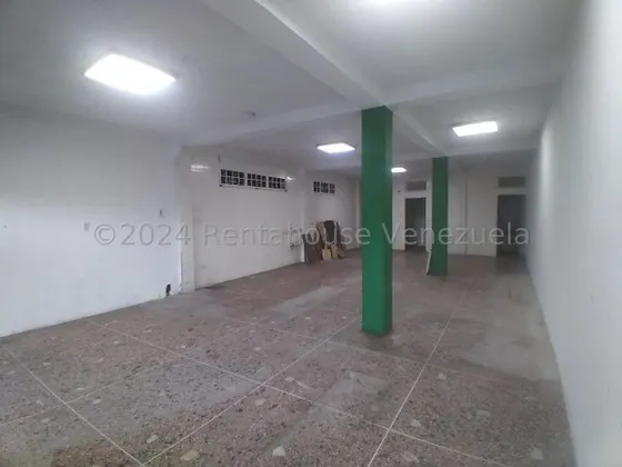 Local Comercial En Alquiler En Cabudare Agua Viva A Pie De Calle Zona Netamente Comercial Posee 120m2 Cod 25 5264 Comunicate Soy Gabi Irastorza                                                         