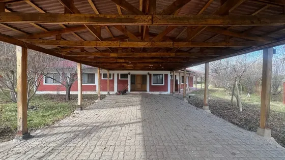 Parcela Con Agua Potable / 5d-4b / Piscina Y Bodega