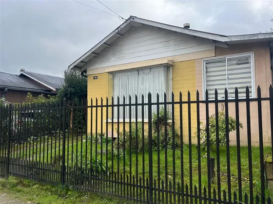 Casa En Venta De 3 Dorm. En Osorno