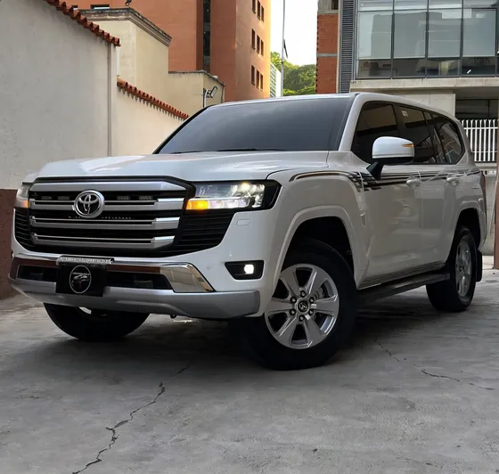 Toyota Land Cruiser 300 Gx.r