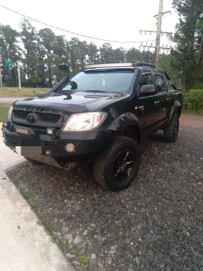 Toyota Hilux Pick-up 2.5 D/c 4x4