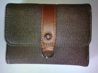 Billetera boots and bags hotsell