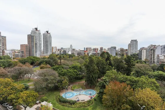 Piso 6 Ambientes Con Dependencia Recoleta Balcon