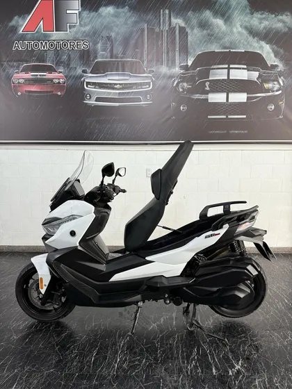 Voge Se 4 Max Scooter