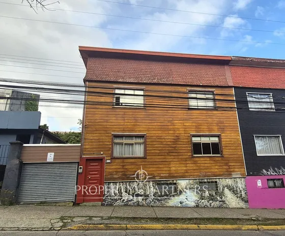 Amplia Y Céntrica Casona