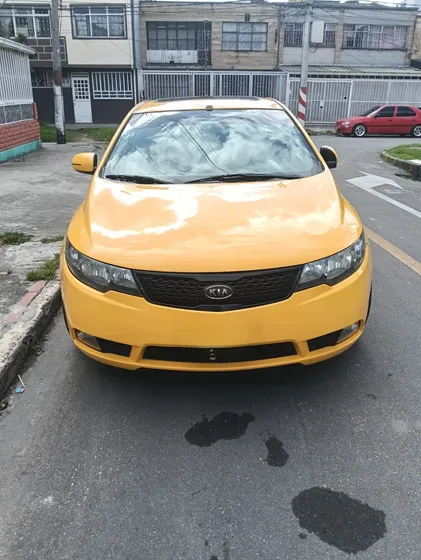 Taxi Kia Cerato 2015