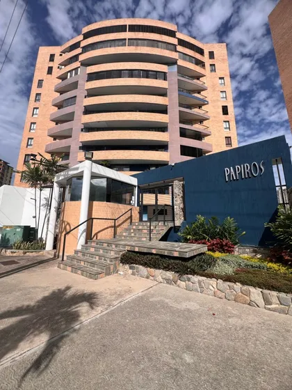 Apartamento En Mañongo, Naguanagua En Venta. Inmomaggi 2129