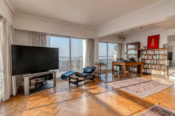 Venta Departamento 3 Ambientes En Recoleta Vista Al Rio Con Cochera
