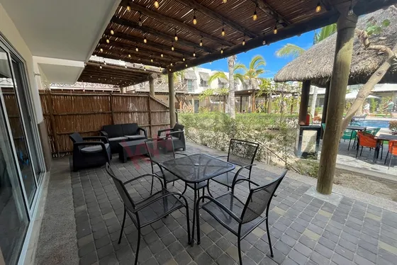 Casa En Venta En Altata Punta Esmeralda Grand Con Terraza A Pie De Alberca.