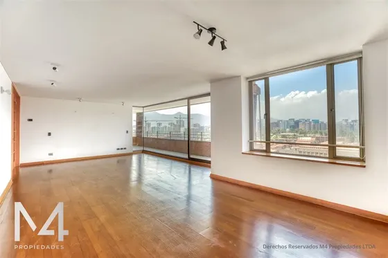 Exclusivo Departamento Con Vistas Panorámicas Las Condes