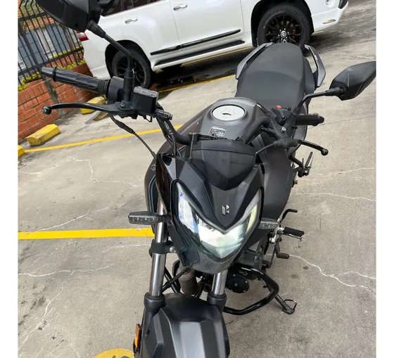 Hero Hunk 160r Black 