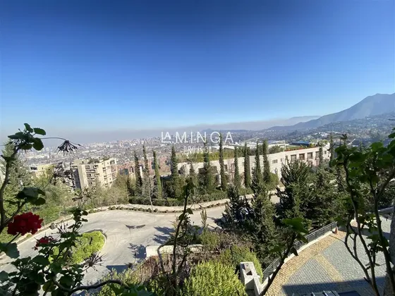 Departamento En Venta De 4 Dorm. En Vitacura- Lo Curro