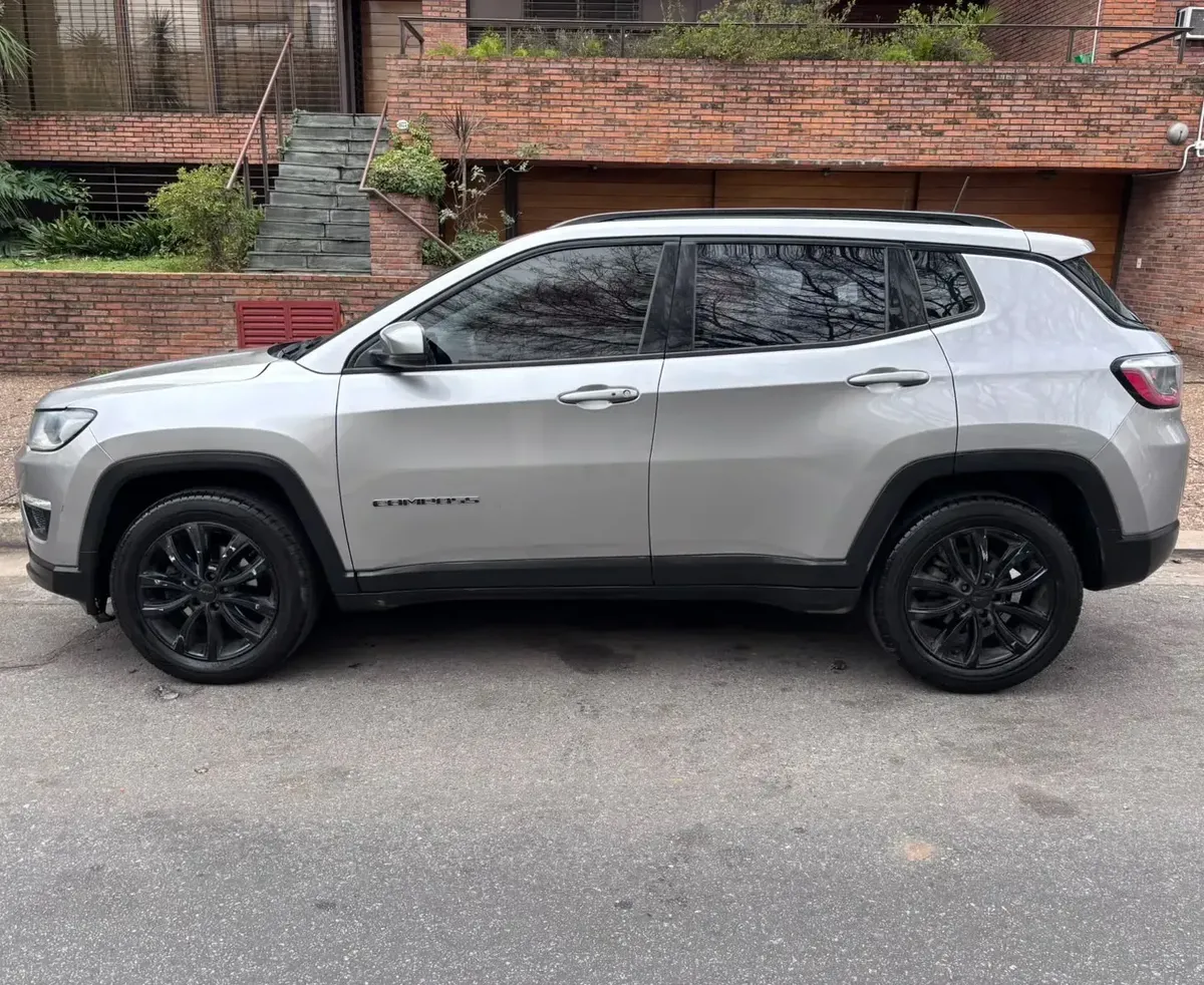 Jeep Compass 2.4 Sport