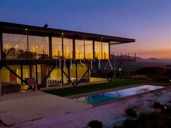 Casa De Innovador Diseño En Costa Cachagua.