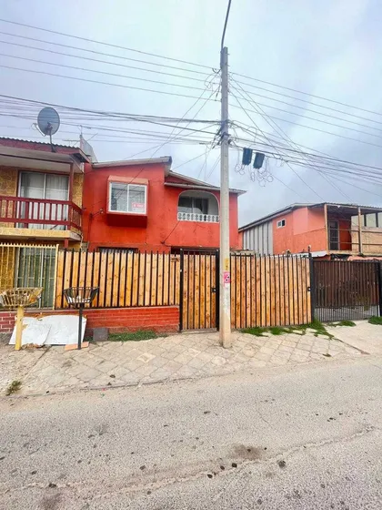Se Vende Casa De Dos Pisos Excelente  (89144)