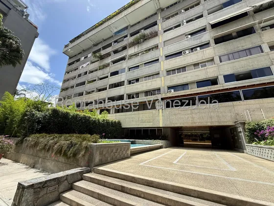 Las Mesetas De Santa Rosa De Lima, Vendo Apartamento 27-1294