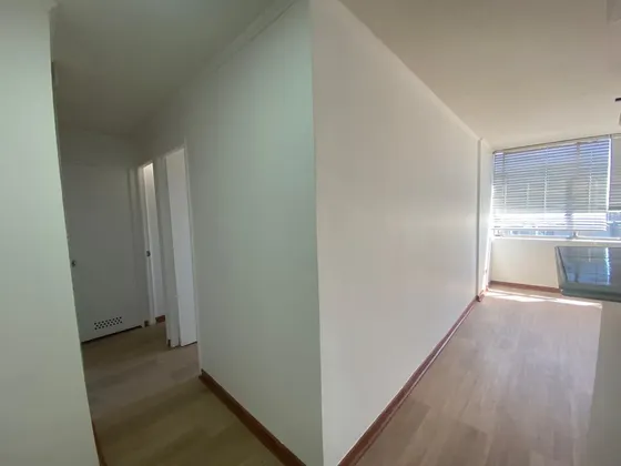 Recién Remodelado! 2d + 1b Y Conexión A Lavadora 
