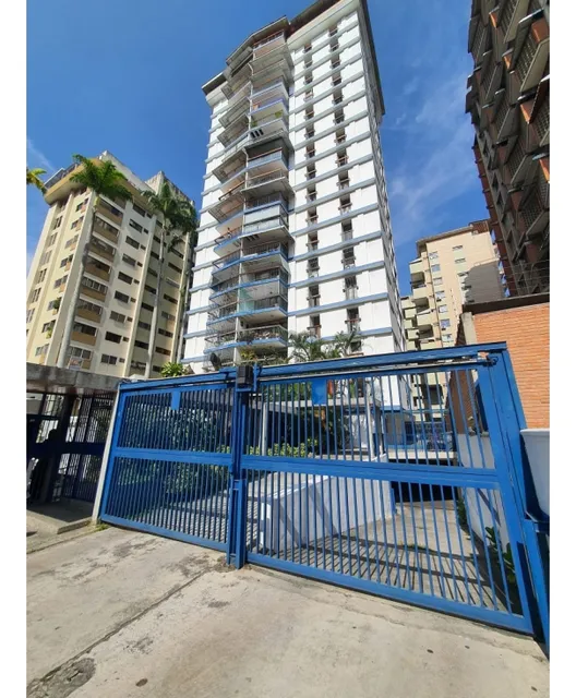 Alquiler / Apartamento Los Palos Grandes Chacao 