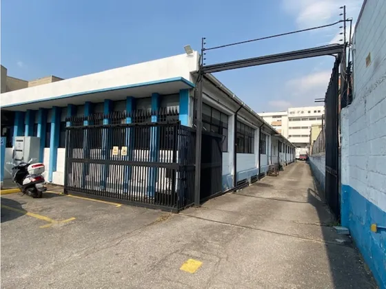 Se Vende Edificio Industrial 2640m2 Los Ruices 3009